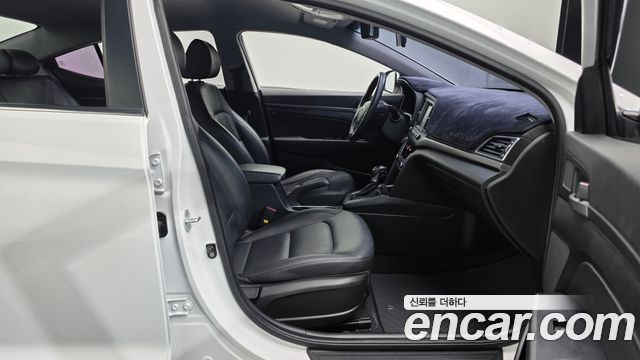 Hyundai Avante (AD) 1.6 GDI Modern 2016 — фото 26