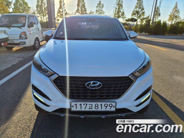 Hyundai Tucson Diesel 1.7 2WD Style Fever 2017 — фото 2