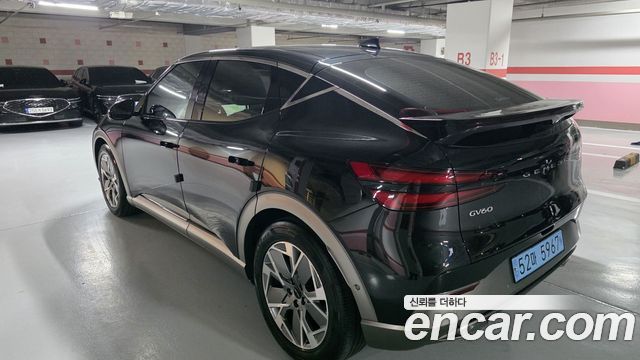 Genesis GV60 Standard AWD 2023 — фото 2