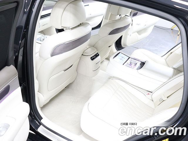 Genesis G90 (RS4) Gasoline 3.5 Turbo AWD 2022 — фото 15