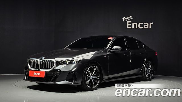 BMW 5 Series (G60) 520i M Sport