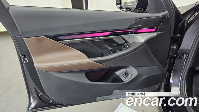 BMW 5 Series (G60) 520i M Sport 2025 — фото 24