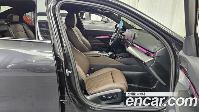BMW 5 Series (G60) 520i M Sport 2025 — фото 26