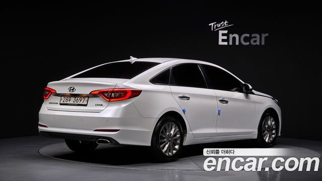 Hyundai Sonata (LF) 2.0 Smart 2015 — фото 2