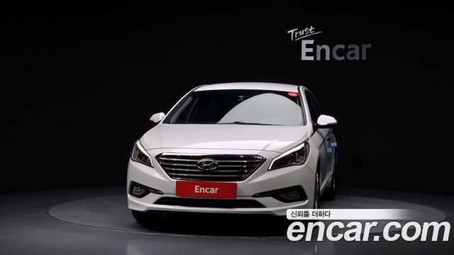 Hyundai Sonata (LF) 2.0 Smart 2015 — фото 3