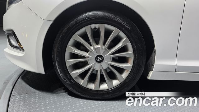 Hyundai Sonata (LF) 2.0 Smart 2015 — фото 5