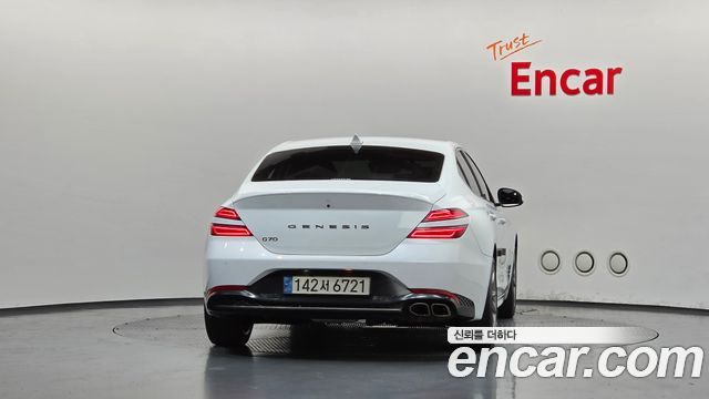 Genesis G70 Gasoline 2.0T 2WD 2022 — фото 4