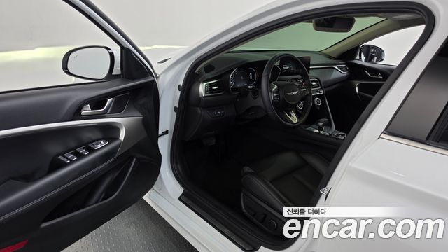 Genesis G70 Gasoline 2.0T 2WD 2022 — фото 10