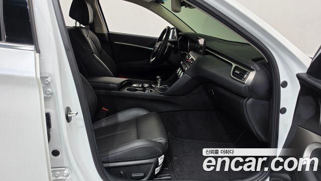 Genesis G70 Gasoline 2.0T 2WD 2022 — фото 26