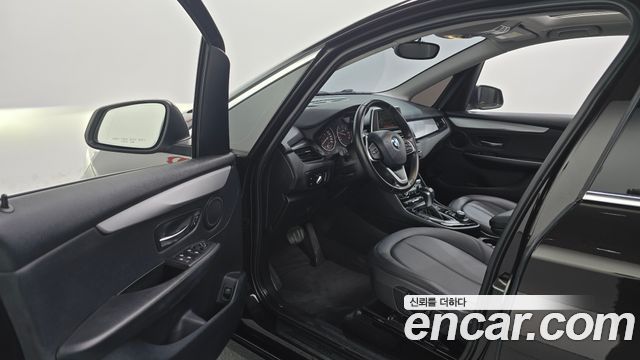 BMW 2 Series Active Tourer (F45) Joy 2015 — фото 10