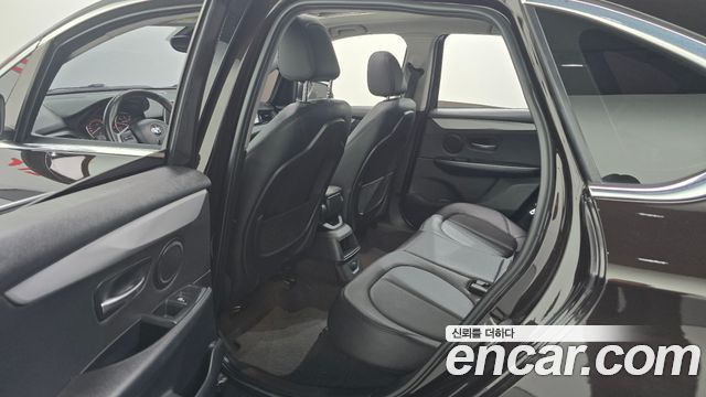 BMW 2 Series Active Tourer (F45) Joy 2015 — фото 12