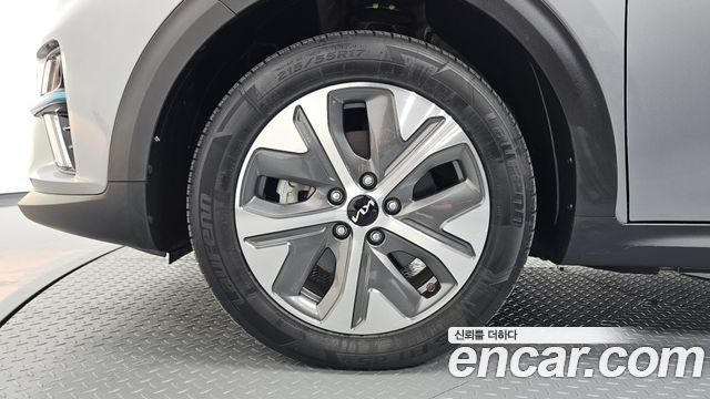 Kia Niro EV Noblesse 2022 — фото 5