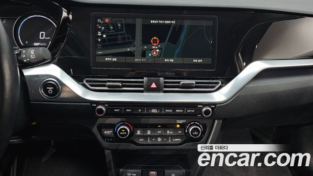 Kia Niro EV Noblesse 2022 — фото 17