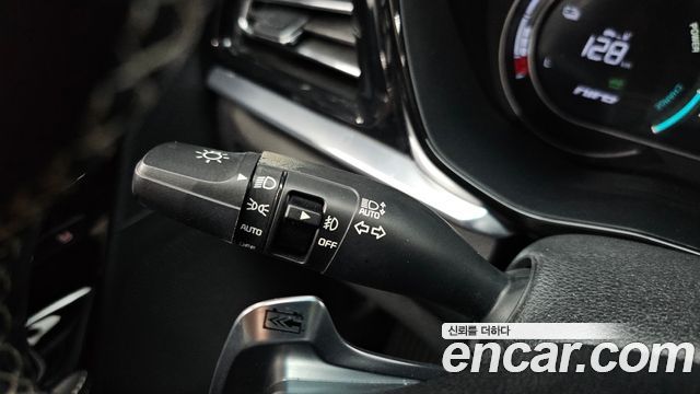 Kia Niro EV Noblesse 2022 — фото 19
