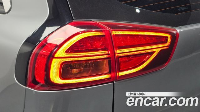 Kia Niro EV Noblesse 2022 — фото 23