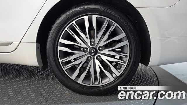 Kia K7 Premier 2.5 GDI X Edition 2020 — фото 21