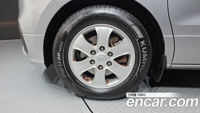 Hyundai Grand Starex Wagon 12-Seater Modern 2018 — фото 5
