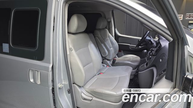 Hyundai Grand Starex Wagon 12-Seater Modern 2018 — фото 15