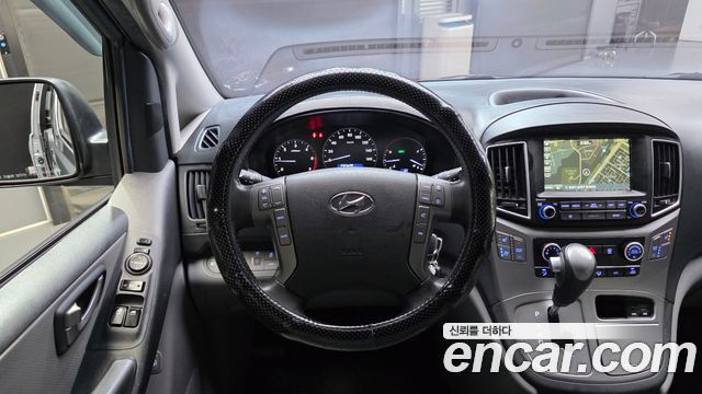 Hyundai Grand Starex Wagon 12-Seater Modern 2018 — фото 16