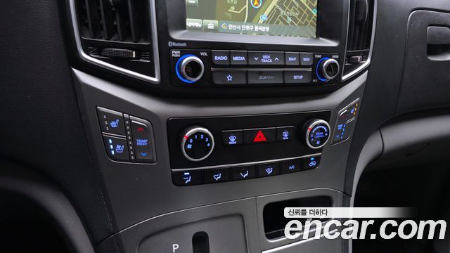 Hyundai Grand Starex Wagon 12-Seater Modern 2018 — фото 23