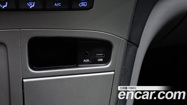 Hyundai Grand Starex Wagon 12-Seater Modern 2018 — фото 24
