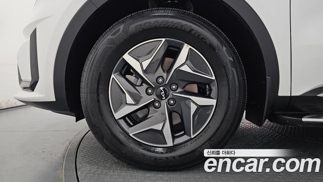 Kia Sorento (IV) HEV 1.6 2WD Noblesse 2023 — фото 5