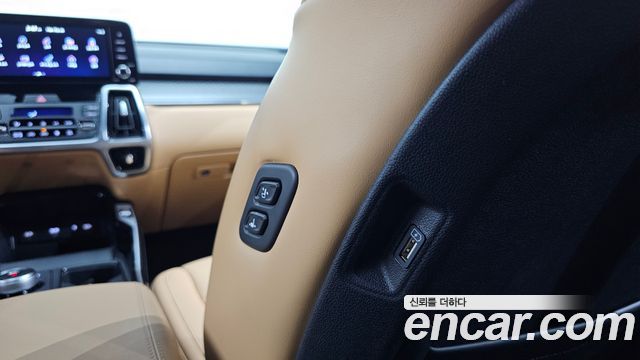 Kia Sorento (IV) HEV 1.6 2WD Noblesse 2023 — фото 38