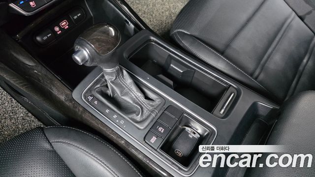 Kia Sorento Diesel 2.0 2WD Prestige 2017 — фото 9