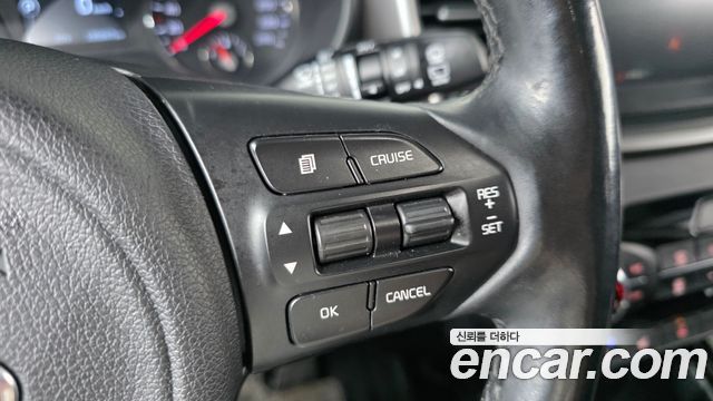 Kia Sorento Diesel 2.0 2WD Prestige 2017 — фото 23