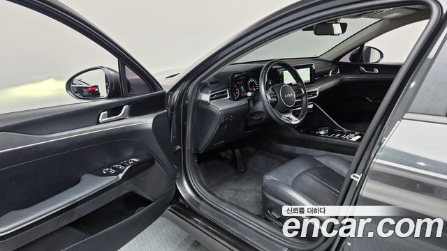 Kia K5 (III) 2.0 Prestige 2022 — фото 10
