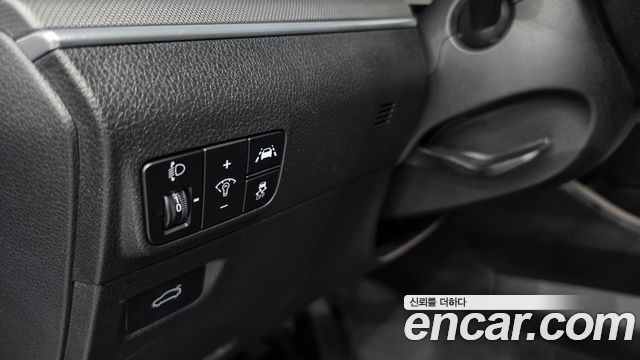 Kia K5 (III) 2.0 Prestige 2022 — фото 27
