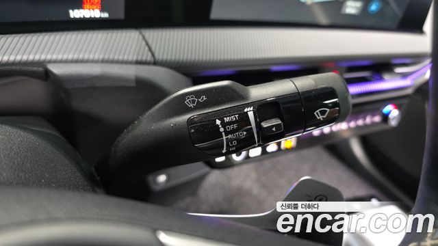 Kia EV6 Long Range 4WD GT Line 2023 — фото 32