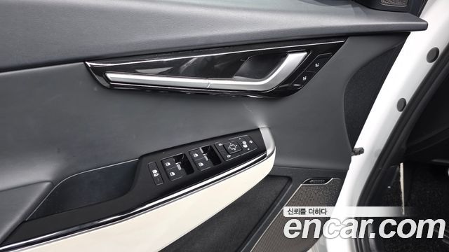 Kia EV6 Long Range 4WD GT Line 2023 — фото 33