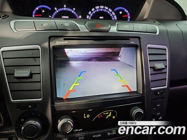 KG Mobility (SsangYong) Korando Turismo 4WD TX 9-seater 2017 — фото 19