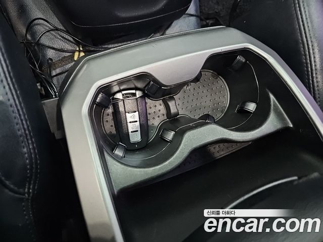 KG Mobility (SsangYong) Korando Turismo 4WD TX 9-seater 2017 — фото 21