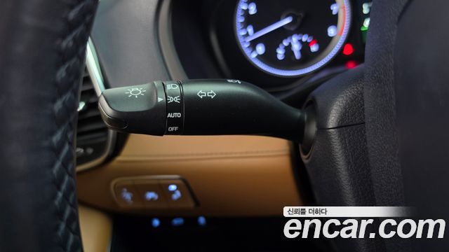 Hyundai Grandeur (IG) 3.0 Exclusive Special 2018 — фото 30
