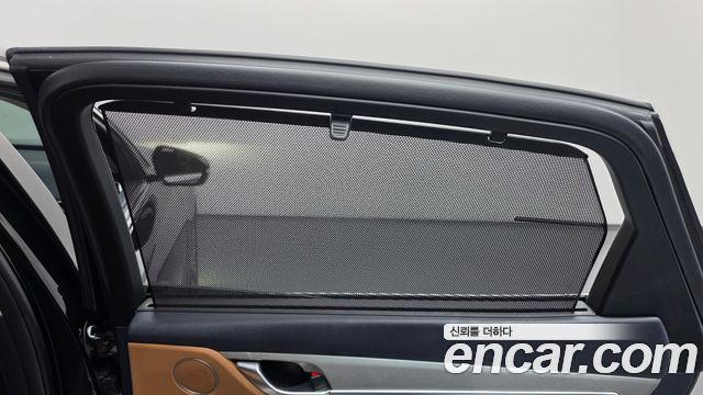 Hyundai Grandeur (IG) 3.0 Exclusive Special 2018 — фото 35