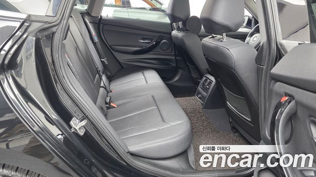 BMW 3 Series GT (F34) GT 320d Premium 2020 — фото 11