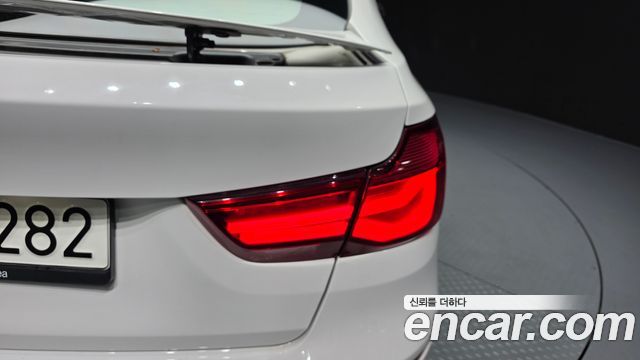 BMW 3 Series GT (F34) GT 320d 2020 — фото 23