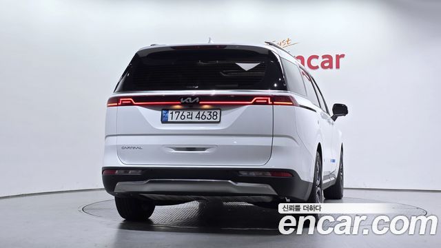 Kia Carnival (IV) Diesel 9-Seater Signature 2023 — фото 4
