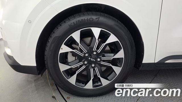 Kia Carnival (IV) Diesel 9-Seater Signature 2023 — фото 5