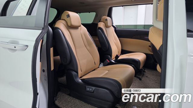 Kia Carnival (IV) Diesel 9-Seater Signature 2023 — фото 12