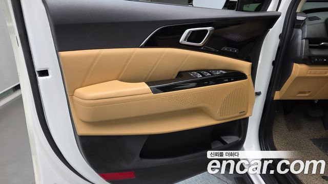Kia Carnival (IV) Diesel 9-Seater Signature 2023 — фото 24