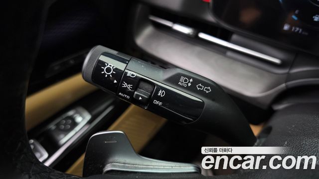 Kia Carnival (IV) Diesel 9-Seater Signature 2023 — фото 27