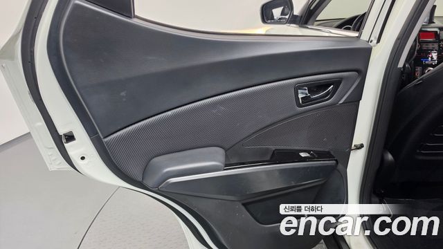 KG Mobility (SsangYong) Tivoli VX 2WD 2017 — фото 25