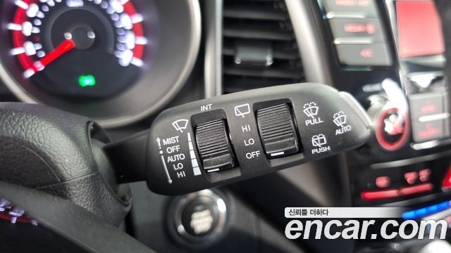 KG Mobility (SsangYong) Tivoli VX 2WD 2017 — фото 28