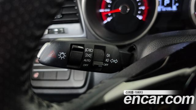 KG Mobility (SsangYong) Tivoli VX 2WD 2017 — фото 29
