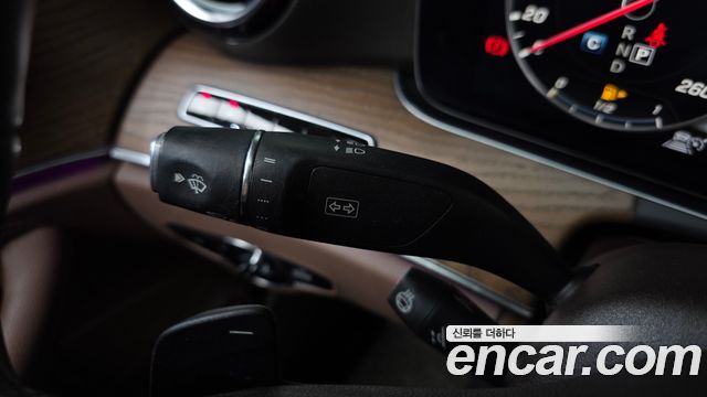 Mercedes-Benz E-Class (W213) E300 4MATIC Exclusive 2020 — фото 33