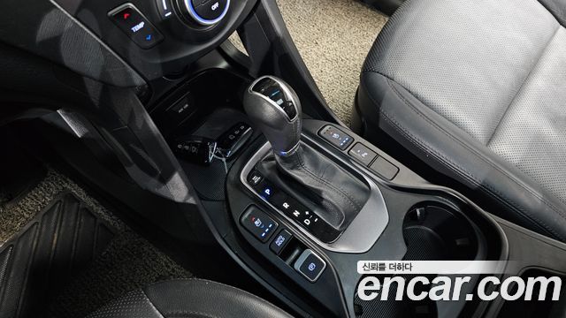 Hyundai Santa Fe (DM) Diesel(e-VGT) 2.2 4WD Exclusive Special 2015 — фото 9