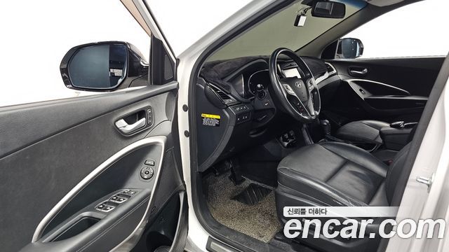 Hyundai Santa Fe (DM) Diesel(e-VGT) 2.2 4WD Exclusive Special 2015 — фото 10